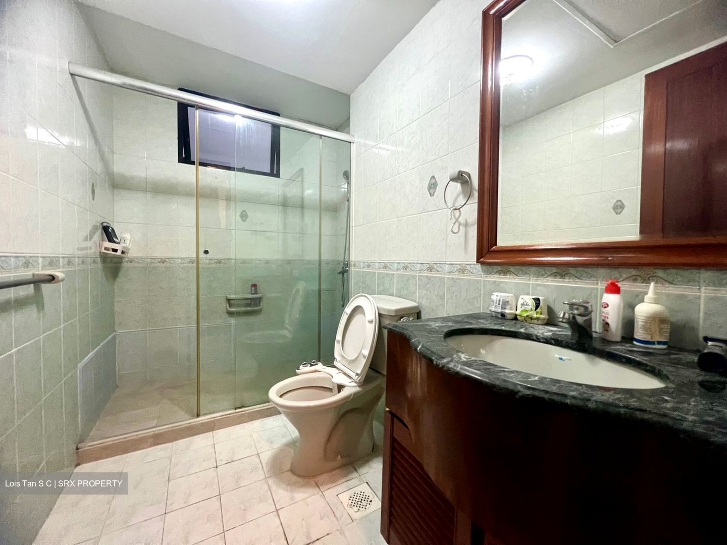 Simei Green Condominium (D18), Condominium #568179321